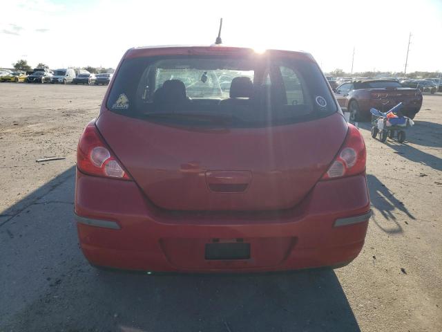 3N1BC1CPXAL390580 - 2010 NISSAN VERSA S RED photo 6