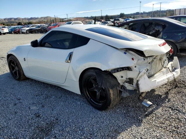 JN1AZ4EH3JM570958 - 2018 NISSAN 370Z BASE WHITE photo 2