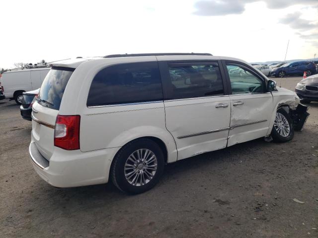 2C4RC1CGXDR589289 - 2013 CHRYSLER TOWN & COU TOURING L WHITE photo 3