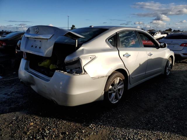 1N4AL3AP0FN921533 - 2015 NISSAN ALTIMA 2.5 SILVER photo 3