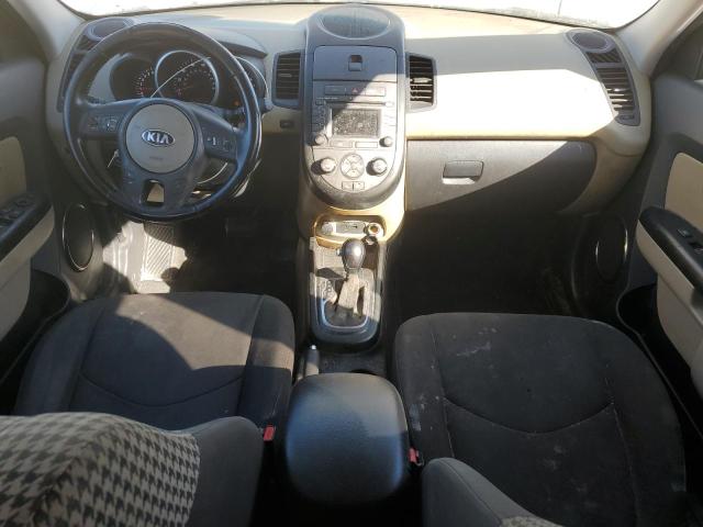 KNDJT2A6XD7610804 - 2013 KIA SOUL + GREEN photo 8