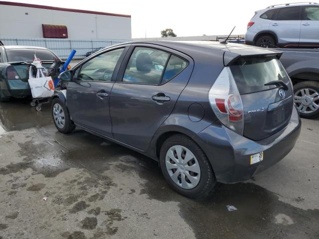 JTDKDTB3XD1538095 - 2013 TOYOTA PRIUS C GRAY photo 2