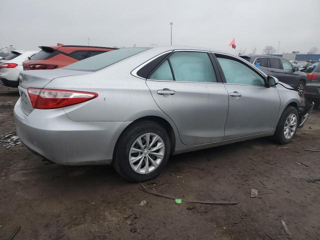 4T1BF1FK7HU652376 - 2017 TOYOTA CAMRY LE SILVER photo 3