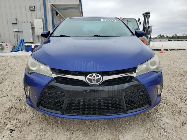 4T1BF1FK8GU579100 - 2016 TOYOTA CAMRY LE BLUE photo 5