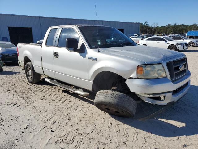 1FTRX12W15NB55757 - 2005 FORD F150 SILVER photo 4