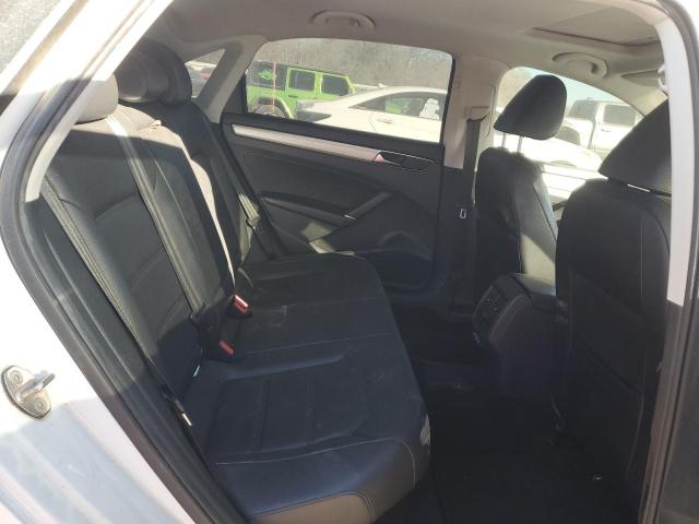 1VWLA7A31KC014502 - 2019 VOLKSWAGEN PASSAT WOLFSBURG 白色 照片 10