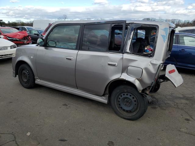 JTLKT324464033719 - 2006 TOYOTA SCION XB GRAY photo 2