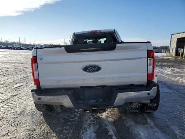 1FT8W3DT2HEC43220 - 2017 FORD F350 SUPER DUTY WHITE photo 6