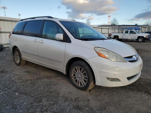 5TDBK22C97S001922 - 2007 TOYOTA SIENNA XLE WHITE photo 4