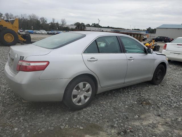 4T4BE46K48R025693 - 2008 TOYOTA CAMRY CE SILVER photo 3