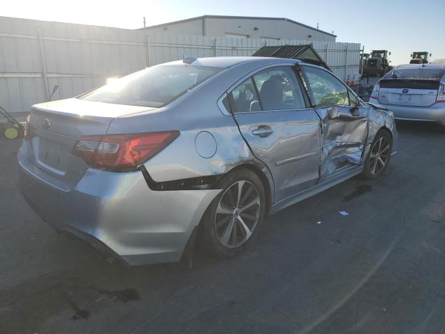 4S3BNAN68J3007632 - 2018 SUBARU LEGACY 2.5I LIMITED GRAY photo 3