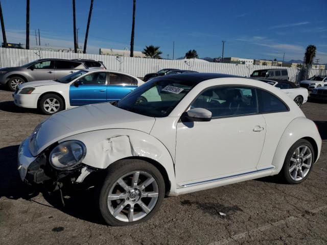 3VWJX7AT1DM605873 - 2013 VOLKSWAGEN BEETLE WHITE photo 1