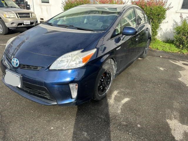 JTDKN3DU6F1966493 - 2015 TOYOTA PRIUS BLUE photo 2