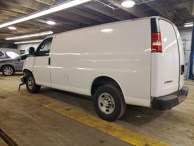 1GCWGAFF6H1158596 - 2017 CHEVROLET EXPRESS G2 WHITE photo 2