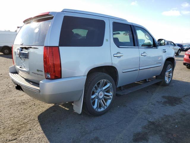 1GYS4FEJ6BR303441 - 2011 CADILLAC ESCALADE PLATINUM HYBRID SILVER photo 3