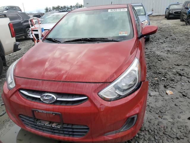 KMHCT4AE6HU373999 - 2017 HYUNDAI ACCENT SE MAROON photo 5