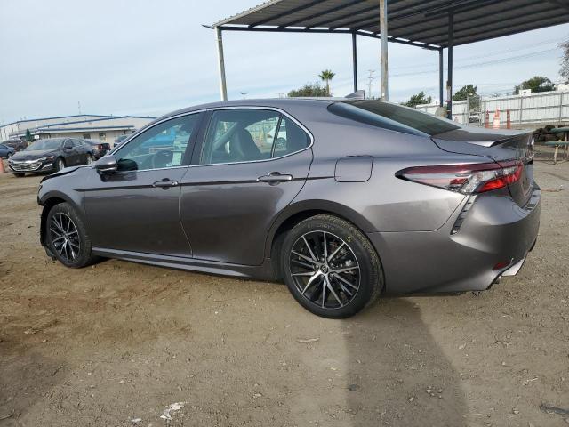 4T1G31AK4RU066760 - 2024 TOYOTA CAMRY SE NIGHT SHADE SILVER photo 2