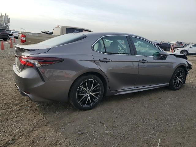 4T1G31AK4RU066760 - 2024 TOYOTA CAMRY SE NIGHT SHADE SILVER photo 3