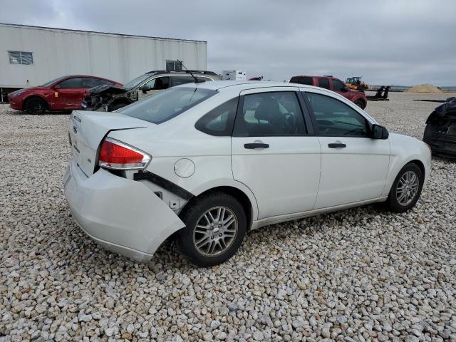 1FAHP35NX9W128525 - 2009 FORD FOCUS SE WHITE photo 3