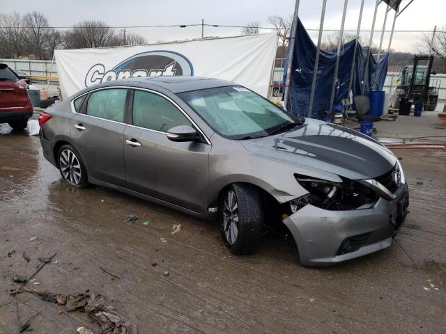 1N4AL3AP5HC244641 - 2017 NISSAN ALTIMA 2.5 GRAY photo 4