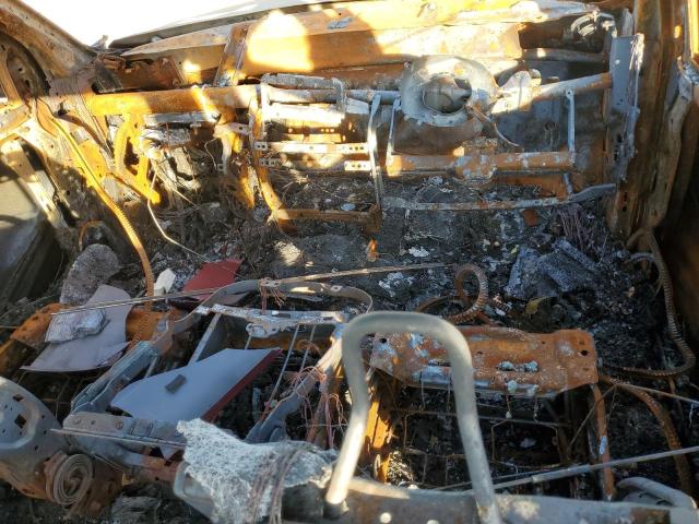 3C6UR4DJ7GG100899 - 2016 RAM 2500 SLT ნაცრისფერი ფოტო 8