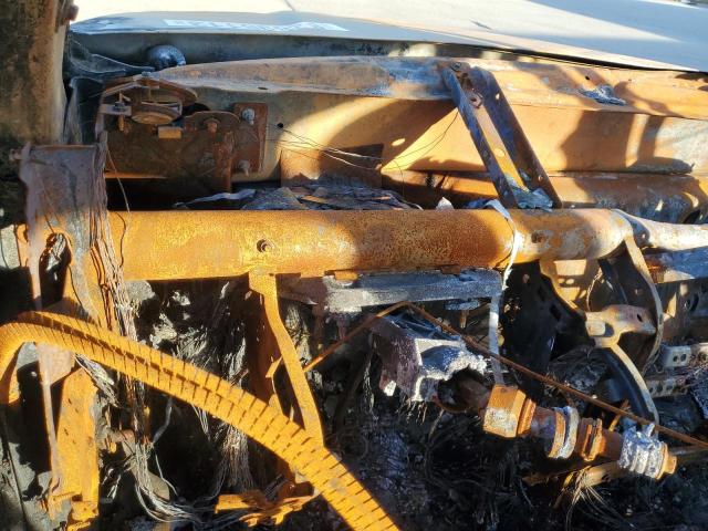 3C6UR4DJ7GG100899 - 2016 RAM 2500 SLT ნაცრისფერი ფოტო 9