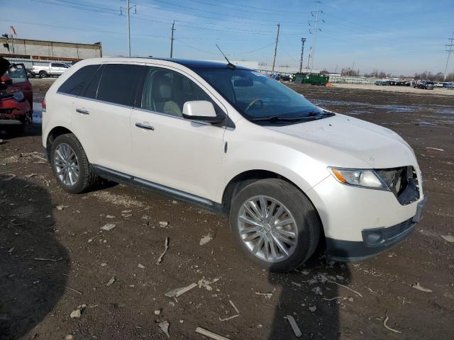 2LMDJ6JK5BBJ14157 - 2011 LINCOLN MKX WHITE photo 4