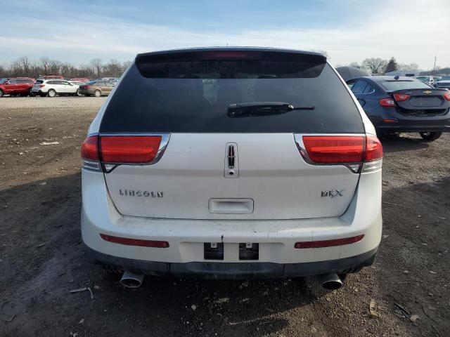 2LMDJ6JK5BBJ14157 - 2011 LINCOLN MKX WHITE photo 6