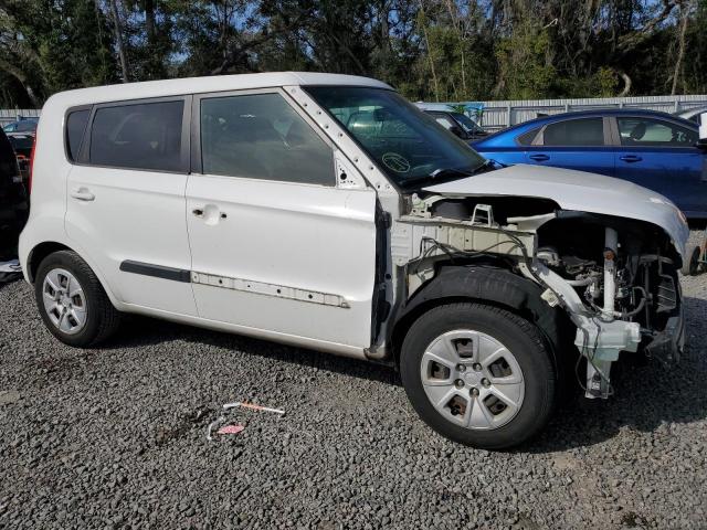 KNDJT2A59C7360431 - 2012 KIA SOUL WHITE photo 4