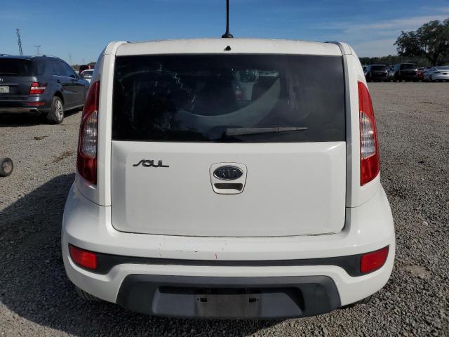 KNDJT2A59C7360431 - 2012 KIA SOUL WHITE photo 6