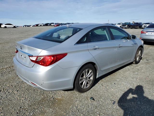 5NPEB4AC5DH744203 - 2013 HYUNDAI SONATA GLS SILVER photo 3