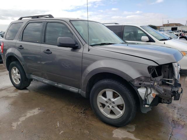 1FMCU0C74BKA67827 - 2011 FORD ESCAPE XLS GRAY photo 4