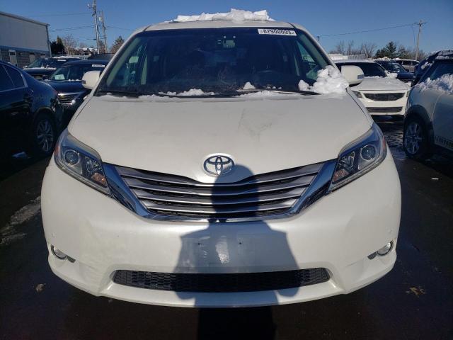 5TDDK3DC4GS133241 - 2016 TOYOTA SIENNA XLE WHITE photo 5