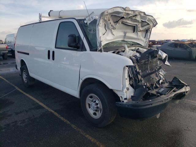 1GCWGAFF4G1320367 - 2016 CHEVROLET EXPRESS G2 WHITE photo 4