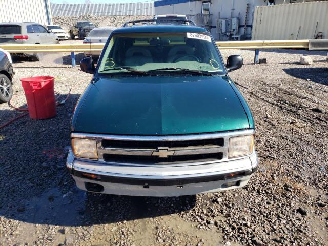 1GNCS13W9T2197179 - 1996 CHEVROLET BLAZER GREEN photo 5