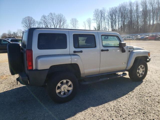 5GTEN13E788155932 - 2008 HUMMER H3 GRAY photo 3