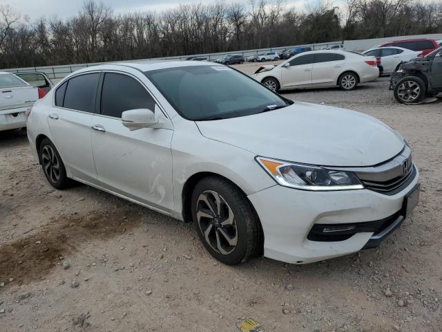 1HGCR2F78HA161674 - 2017 HONDA ACCORD EX WHITE photo 4