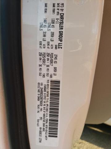 2A4RR8DG2BR786020 - 2011 CHRYSLER TOWN & COU TOURING L WHITE photo 13