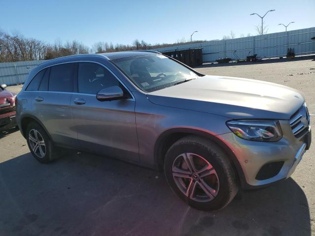 WDC0G4KB5KF669425 - 2019 MERCEDES-BENZ GLC 300 4MATIC GRAY photo 4