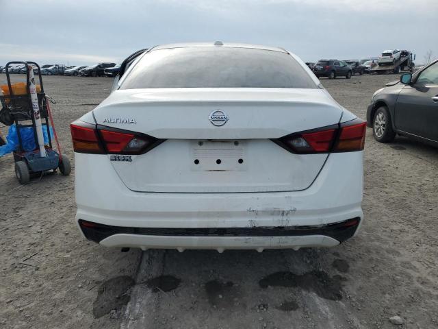 1N4BL4BV5KC105480 - 2019 NISSAN ALTIMA S WHITE photo 6