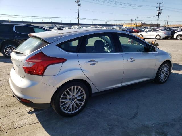 1FADP3N29EL423289 - 2014 FORD FOCUS TITANIUM SILVER photo 3