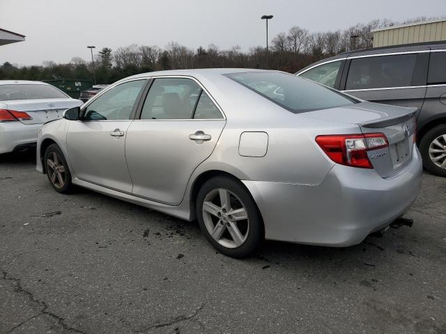 4T1BF1FK6DU224146 - 2013 TOYOTA CAMRY L SILVER photo 2