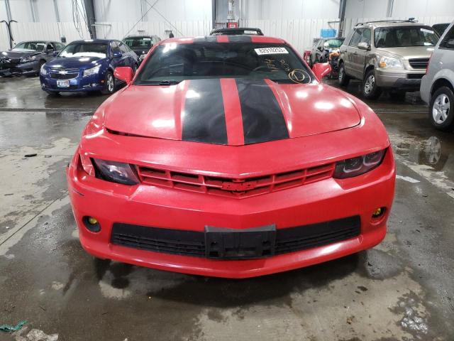 2G1FB1E35F9138685 - 2015 CHEVROLET CAMARO LS RED photo 5