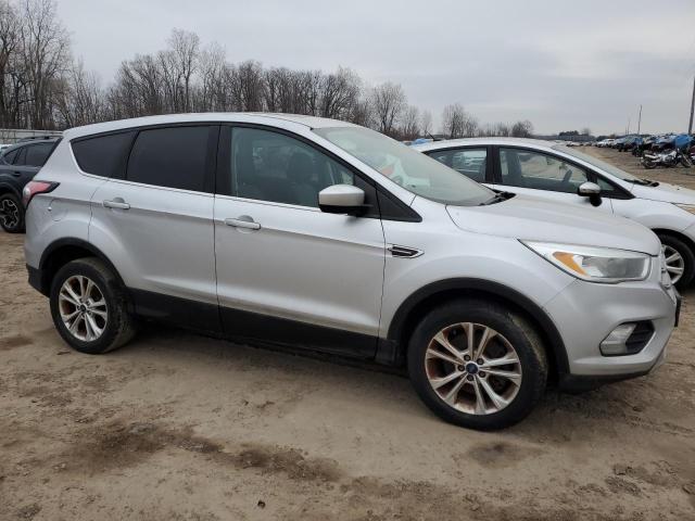 1FMCU0G9XHUC96778 - 2017 FORD ESCAPE SE SILVER photo 4