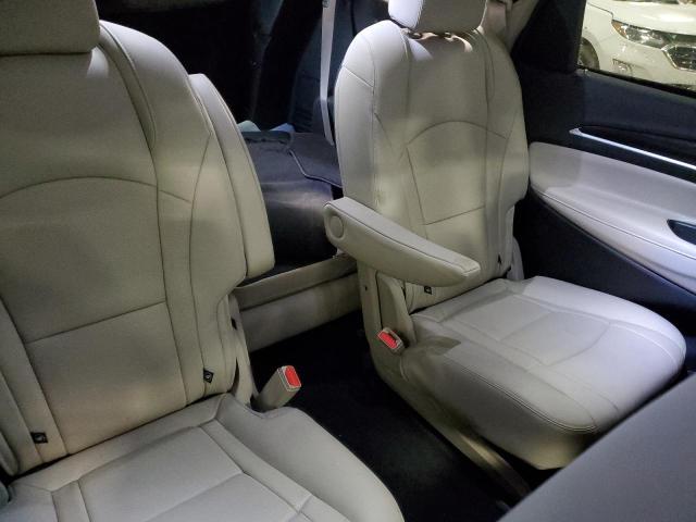 5GAERBKW1KJ249933 - 2019 BUICK ENCLAVE ESSENCE 银色 照片 11