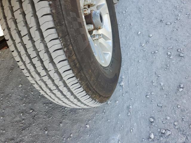 4YDF3462794700960 - 2009 KEYSTONE MONTANA WHITE photo 8