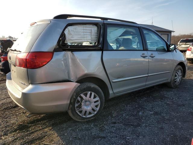 5TDZK23CX7S062970 - 2007 TOYOTA SIENNA CE SILVER photo 3