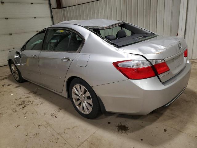 1HGCR2F78DA065148 - 2013 HONDA ACCORD EX SILVER photo 2