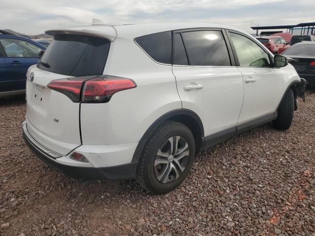 JTMZFREVXJJ154256 - 2018 TOYOTA RAV4 LE WHITE photo 3