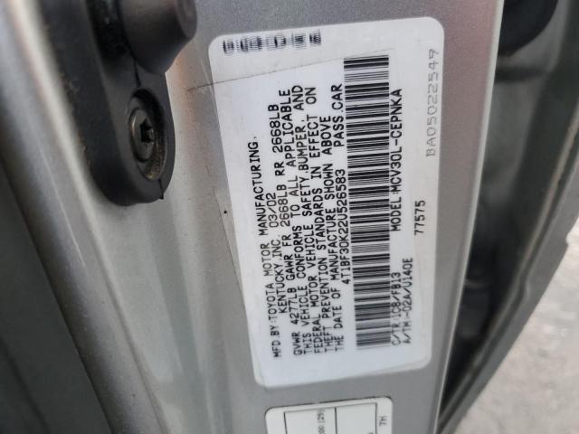 4T1BF30K22U526583 - 2002 TOYOTA CAMRY LE SILVER photo 12